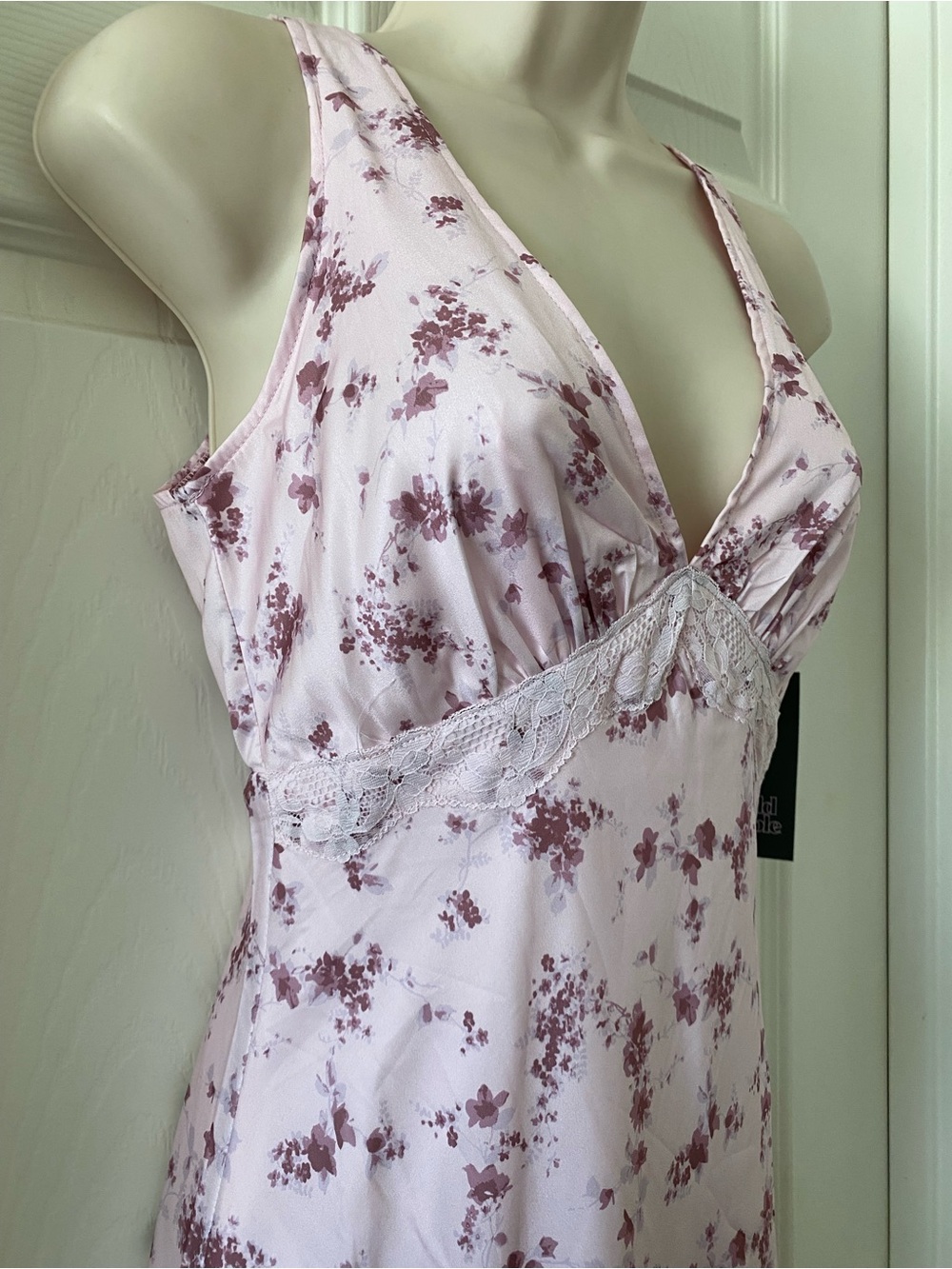 wild fable - Light Pink Floral Maxi Dress - Picture 3 of 7